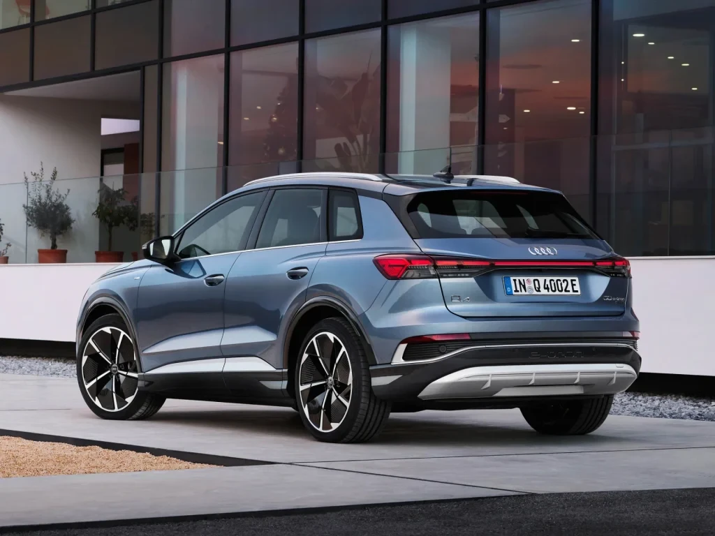 Audi Q4 e-tron Audi Q4 e-tron